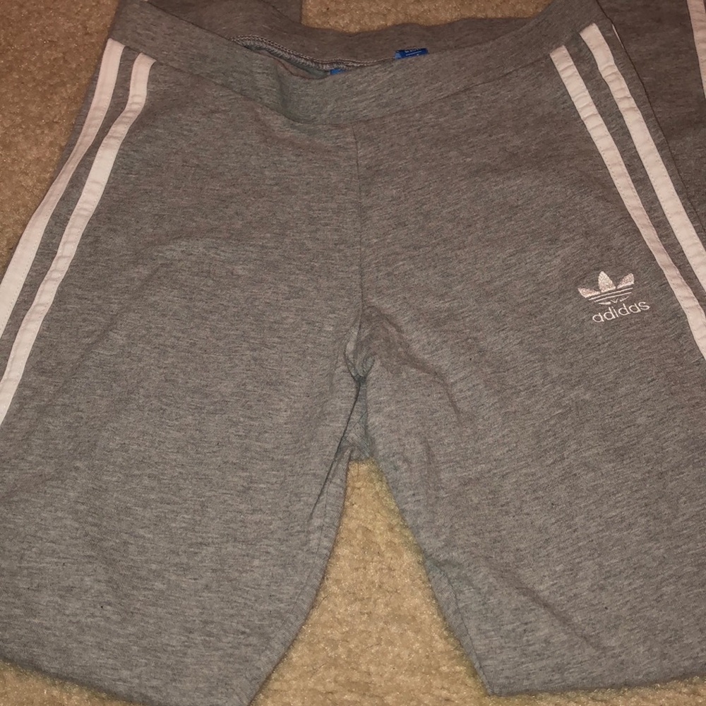 NWOT Adidas Grey Striped Leggings. Size XS